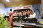 Koncet ob 25-letnici me�anega pevskega zbora KUD �re�njevec